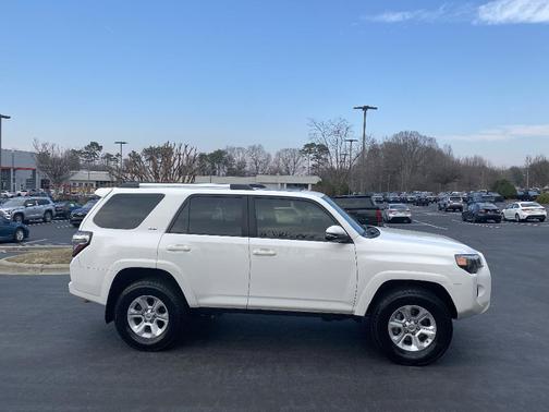 2023 Toyota 4Runner SR5 Premium