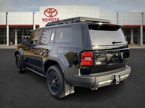2024 Toyota Land Cruiser 