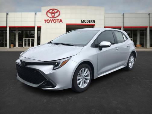 2025 Toyota Corolla Hatchback SE