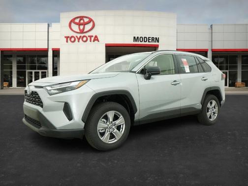 2025 Toyota RAV4 Hybrid LE
