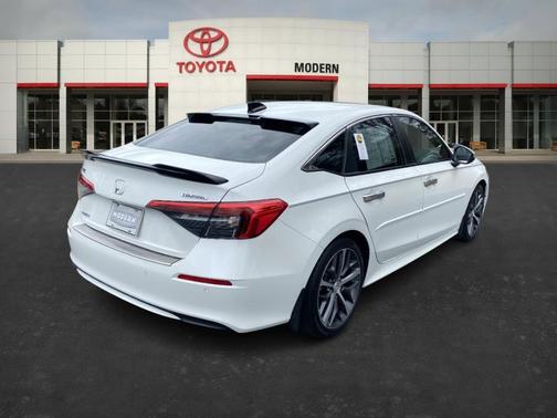 2023 Honda Civic Touring