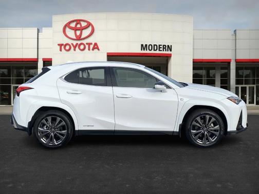 2022 Lexus UX 250h F Sport