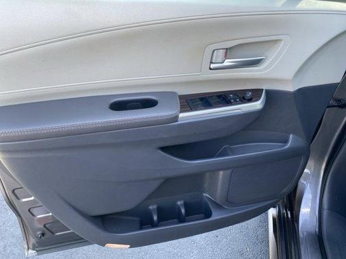 Gray 2024 Toyota Sienna XLE