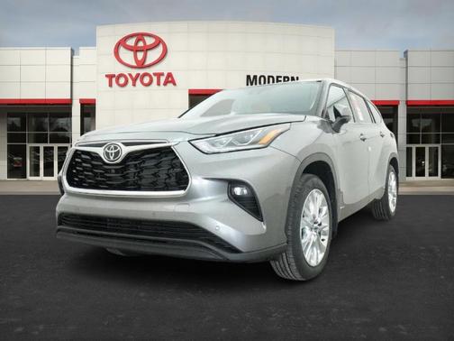 2026 Toyota Highlander Hybrid Limited