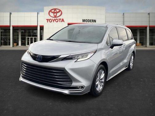 2021 Toyota Sienna Limited