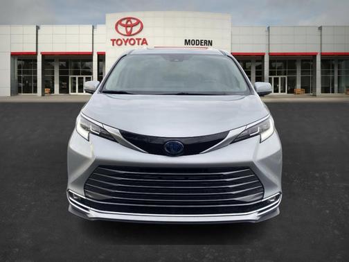 2021 Toyota Sienna Limited