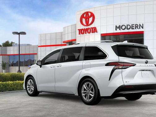 2026 Toyota Sienna Limited