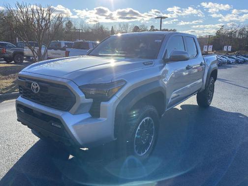 2025 Toyota Tacoma Hybrid TRD HYBRID