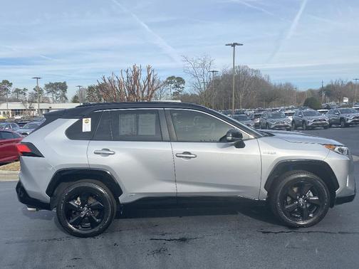 2021 Toyota RAV4 Hybrid XSE