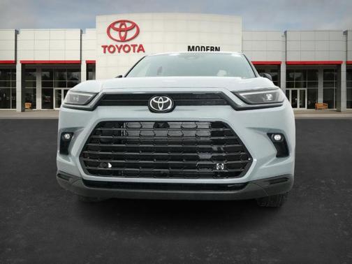 2026 Toyota Grand Highlander Hybrid Nightshade Edition