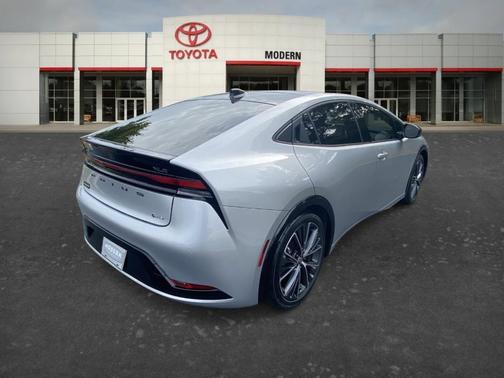 Gray 2024 Toyota Prius XLE