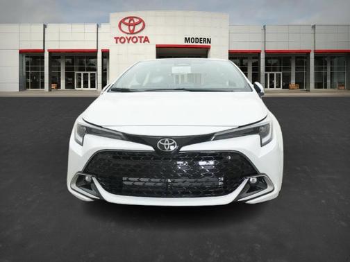 2025 Toyota Corolla Hatchback XSE