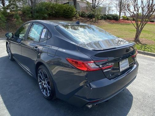 Black 2025 Toyota Camry SE