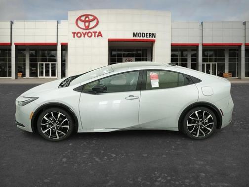 Gray 2026 Toyota Prius Plug-In Hybrid XSE PREMIUM