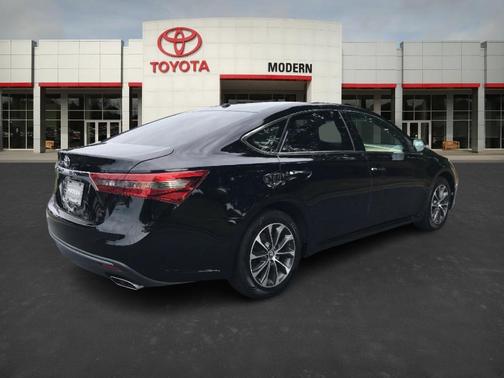 2017 Toyota Avalon XLE Premium