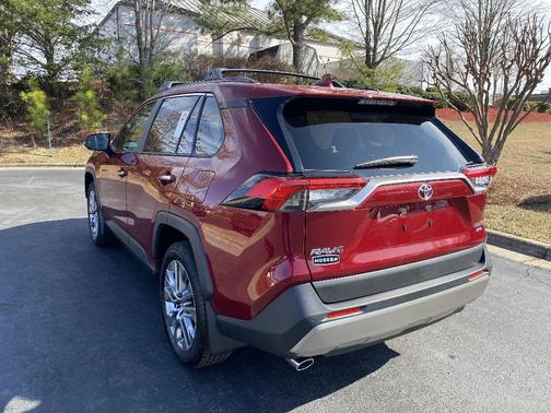 2023 Toyota RAV4 Limited