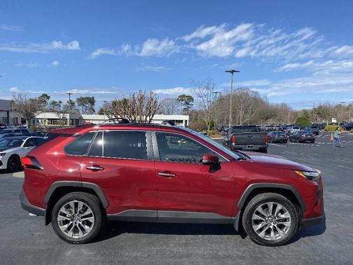 2023 Toyota RAV4 Limited