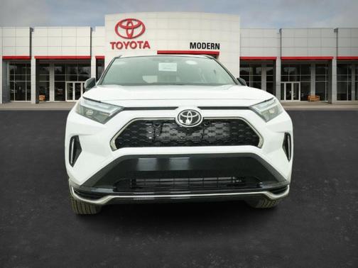 2025 Toyota RAV4 Plug-In Hybrid XSE