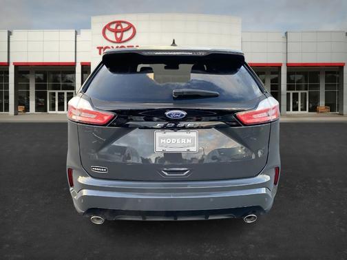 2021 Ford Edge ST-Line
