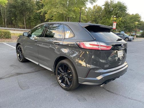 2021 Ford Edge ST-Line