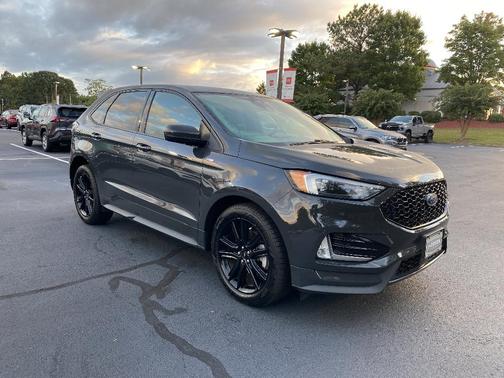 2021 Ford Edge ST-Line