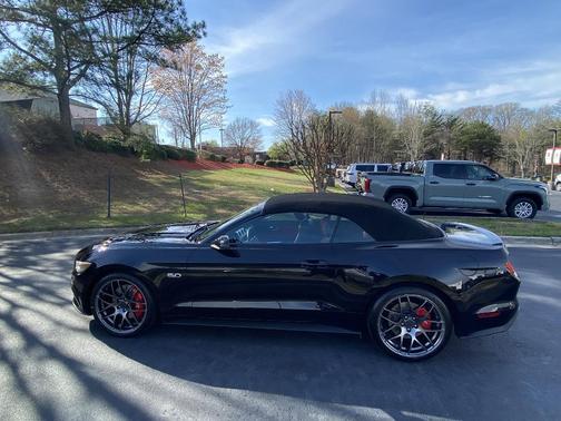 2017 Ford Mustang GT Premium