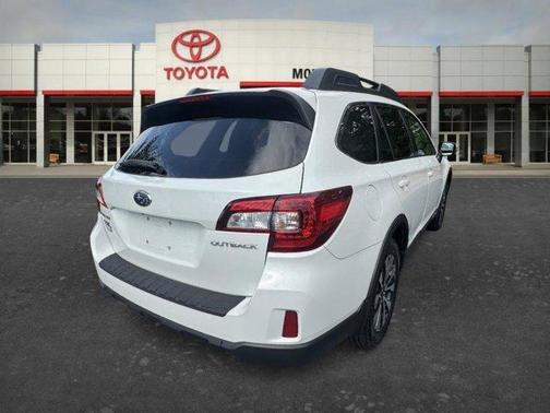 Crystal White Pearl 2015 Subaru Outback 2.5i Limited