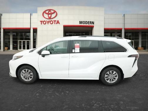 White 2026 Toyota Sienna XLE 8 Passenger