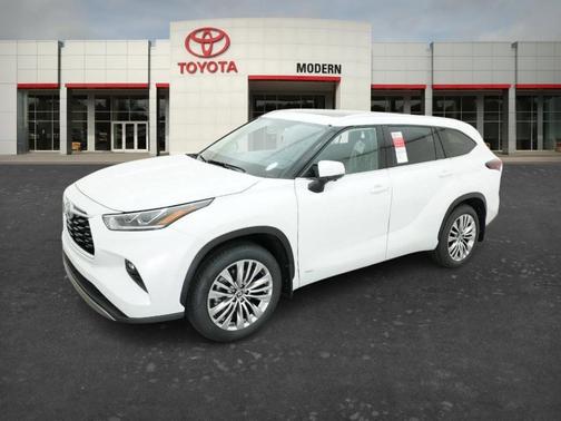 2026 Toyota Highlander Hybrid Platinum