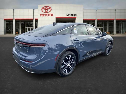 2026 Toyota Crown XLE