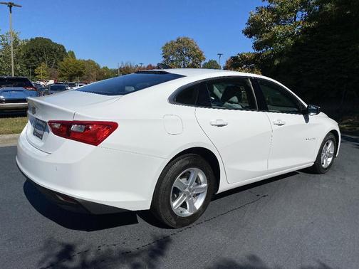 2024 Chevrolet Malibu 1LS