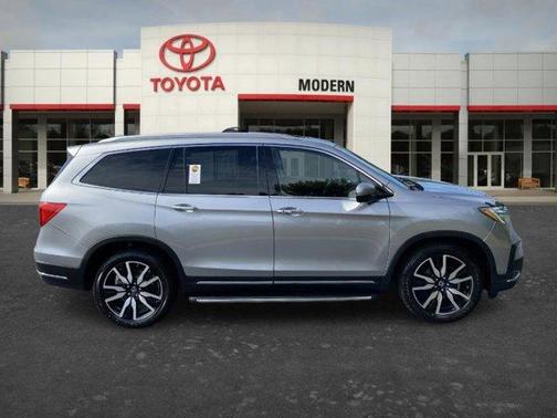 Silver 2020 Honda Pilot Elite