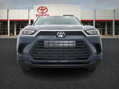 2026 Toyota Grand Highlander Hybrid LE