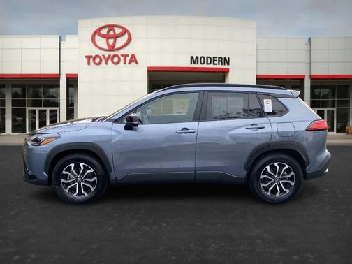 2025 Toyota Corolla Cross Hybrid SE