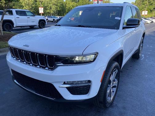 White 2023 Jeep Grand Cherokee Limited