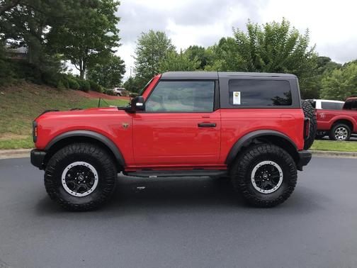 2022 Ford Bronco Badlands