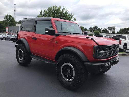 2022 Ford Bronco Badlands