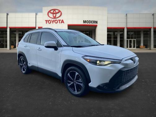 2023 Toyota Corolla Cross Hybrid XSE