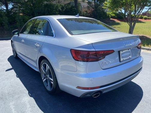 Florett Silver Metallic 2017 Audi A4 2.0T Premium Plus