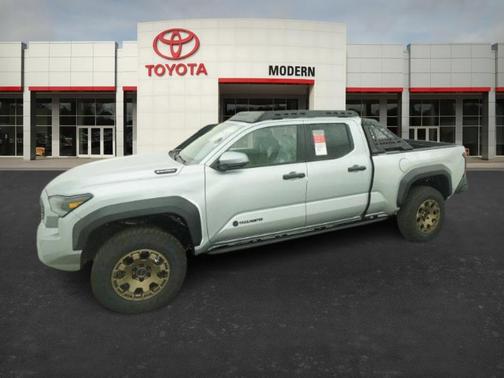2025 Toyota Tacoma Hybrid Trailhunter