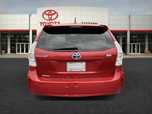 2012 Toyota Prius v Two
