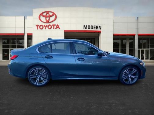 2021 BMW 330 i xDrive