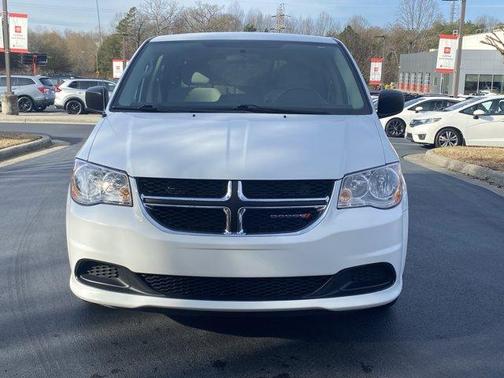 2016 Dodge Grand Caravan AVP/SE