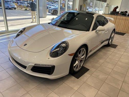 2017 Porsche 911 Carrera S