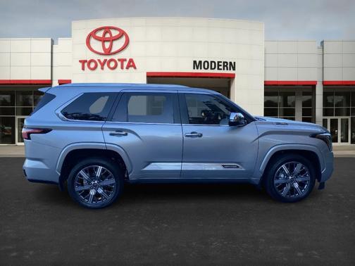 2024 Toyota Sequoia Capstone