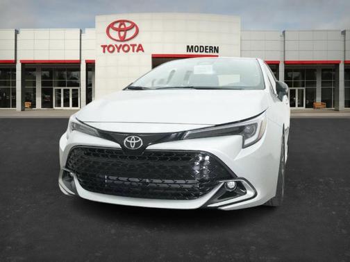 2026 Toyota Corolla Hatchback XSE