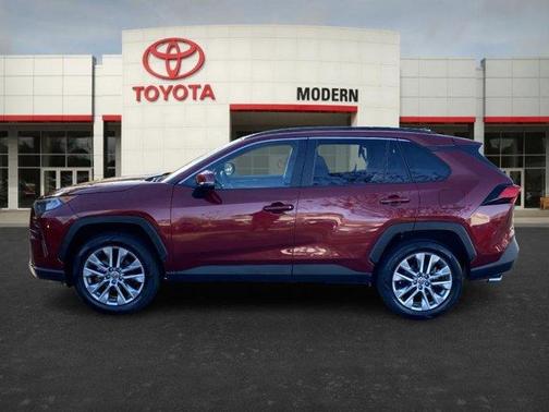 2021 Toyota RAV4 XLE Premium