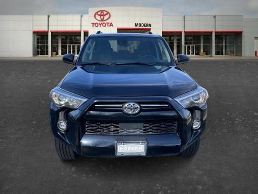 Black 2021 Toyota 4Runner SR5