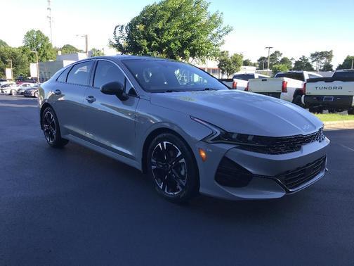 2022 Kia K5 GT-Line