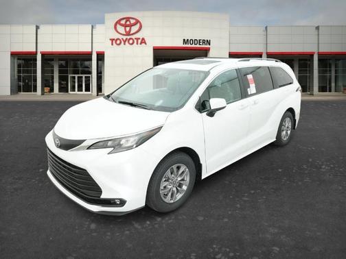 White 2026 Toyota Sienna XLE 8 Passenger